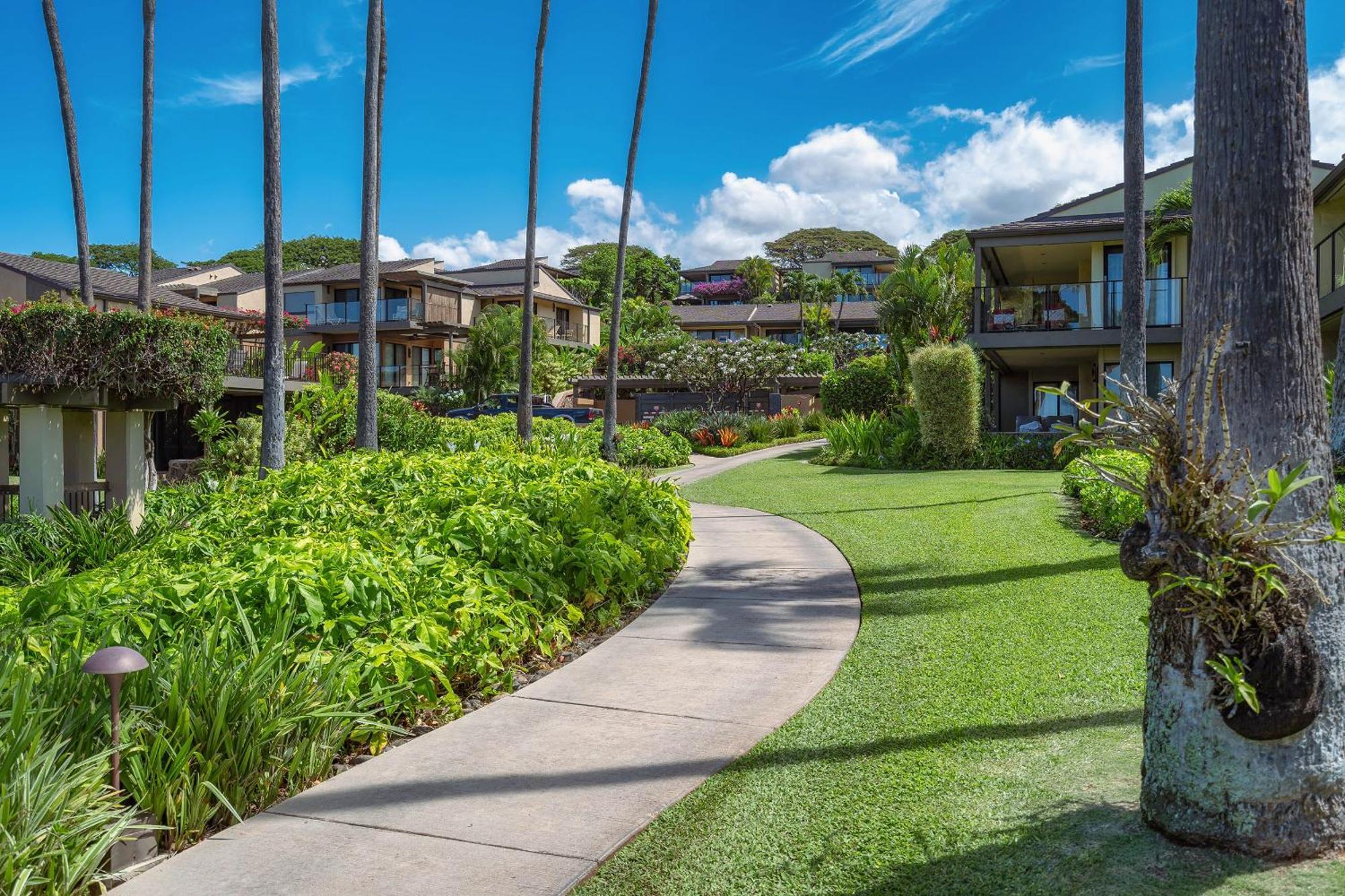 Wailea Elua Village 1201 - Stunning & Ocean Front! Exterior photo